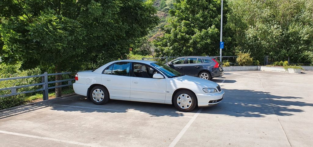 Opel Omega 28.800 km 9.800 &euro; Cochem 56812