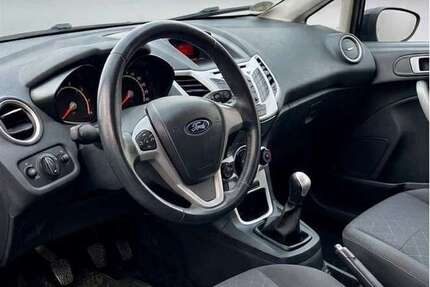 Ford Fiesta 57.500 km 5.500 &euro; gemünden felda 35329