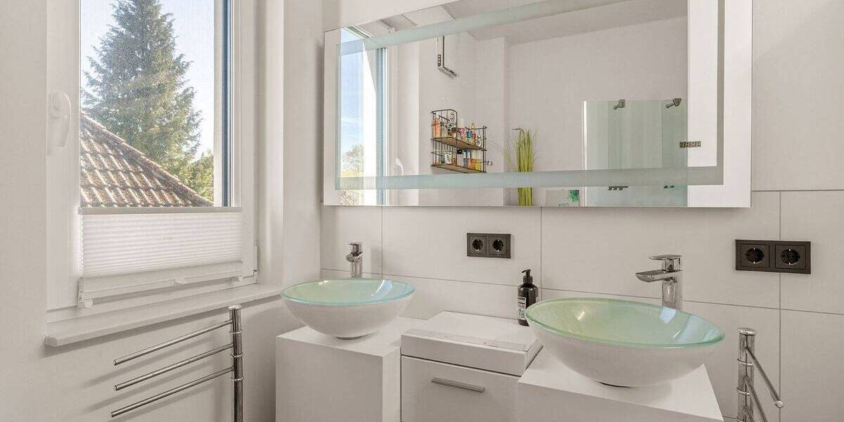 Einfamilienhaus Hamburg / Sasel Sasel - 3 Zimmer, 101 m&sup2;, 695.000&euro; | Angebot:26902773