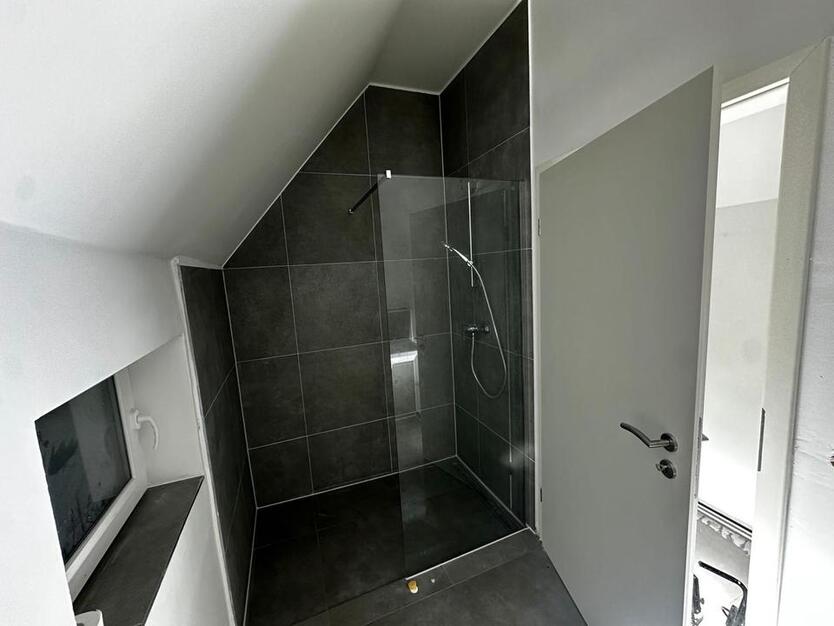 Saniertes Einfamilienhaus in Dortmund-Derne Wärmepumpe FBH zimmer