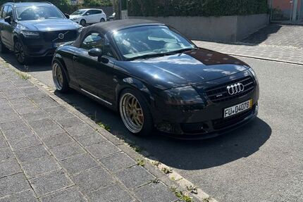 Audi TT 132.000 km 11.990 &euro; Fürth 90763