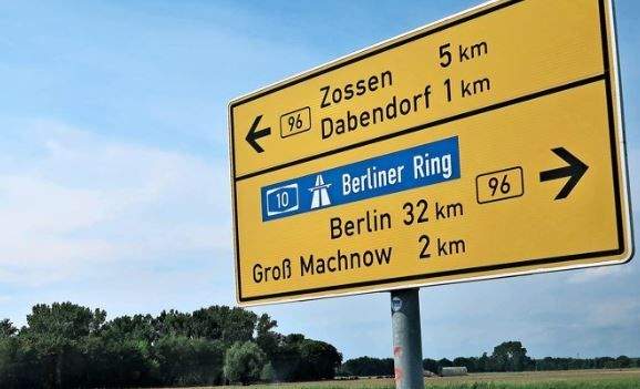 ZossenOT-Dabendorf-Bestandshaus-Einfamilienhaus + Bauland (auch Bauträger geeignet) zimmer