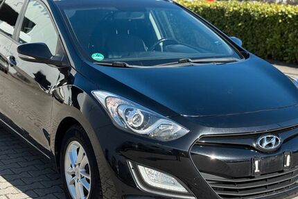 Hyundai i30 141.150 km 7.500 &euro; Alsdorf 52477