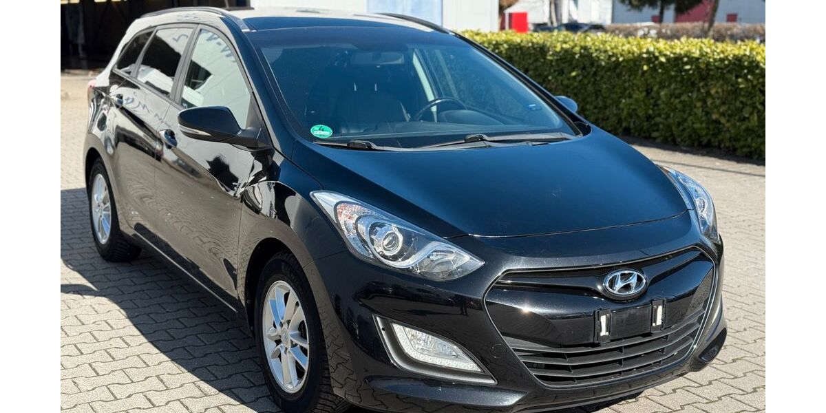 Hyundai i30 141.150 km 7.500 &euro; Alsdorf 52477