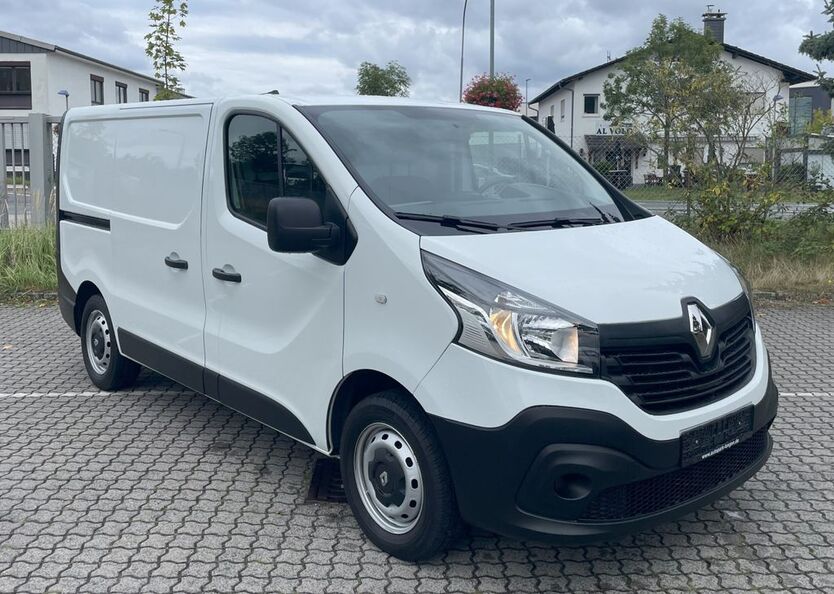 Renault Trafic 49.500 km 14.680 € Langen 63225