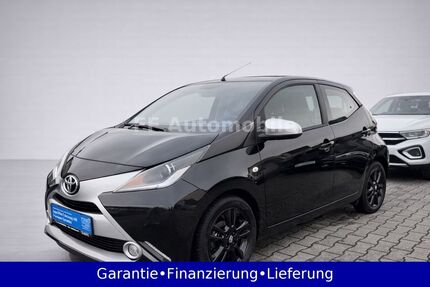 Toyota Aygo (X) 76.000 km 7.500 &euro; Recklinghausen 45661
