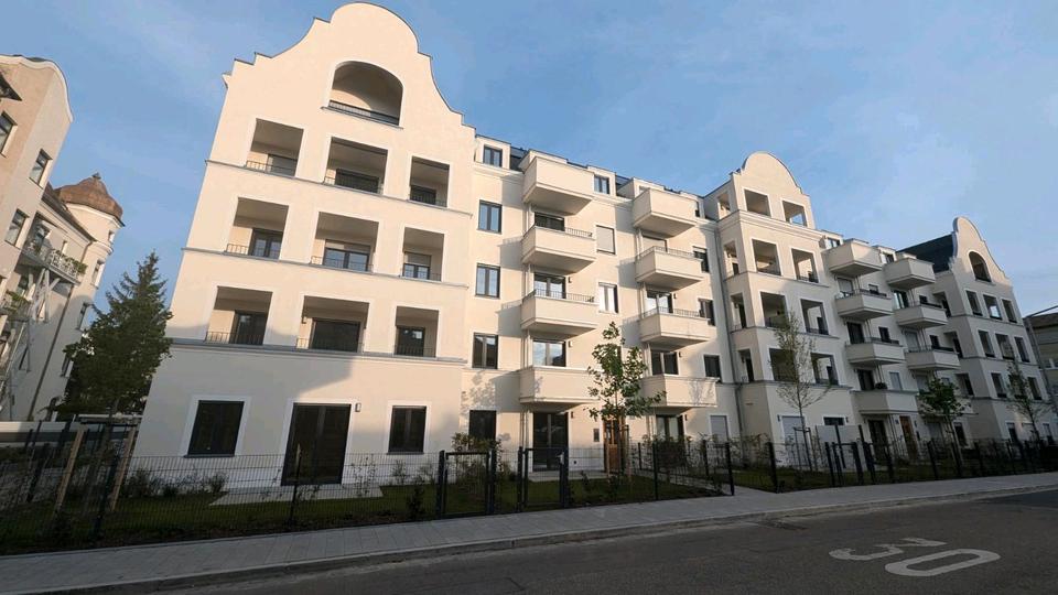 Dachgeschoßwohnung Regensburg Kumpfmühl - 1 Zimmer, 40 m&sup2;, 800&euro; | Angebot:24842144