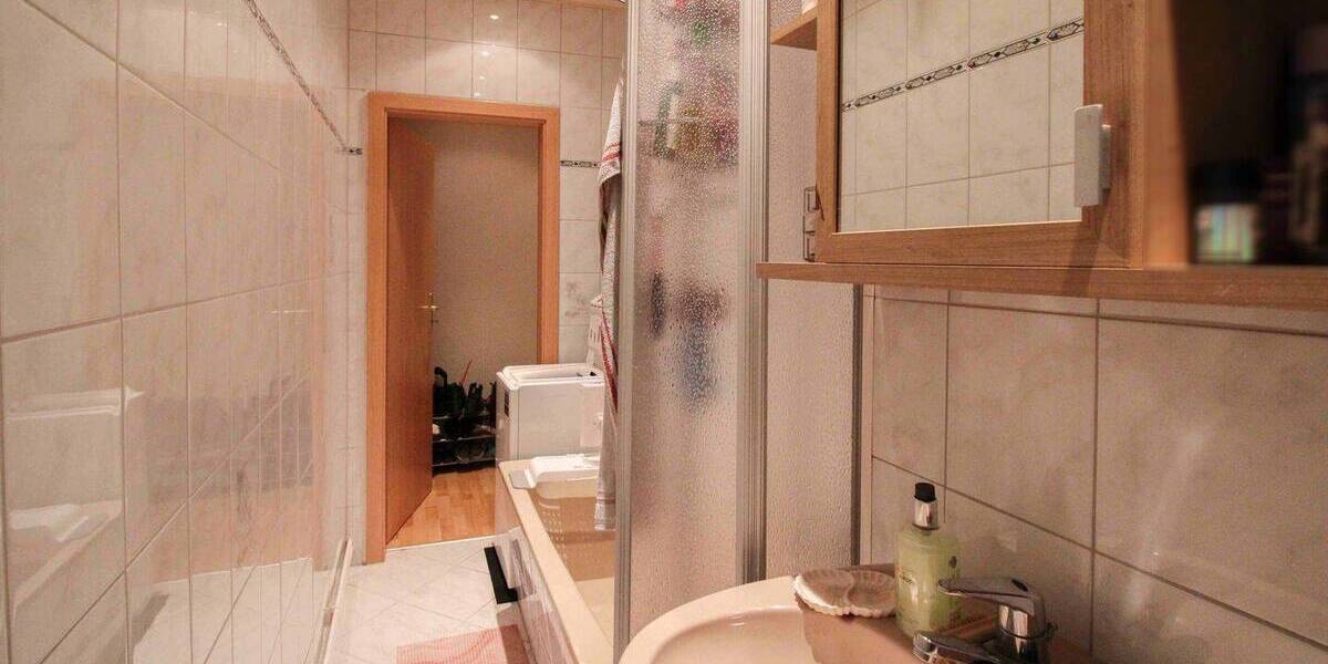 Etagenwohnung Pegau - 2 Zimmer, 47 m&sup2;, 35.000&euro; | Angebot:26391068