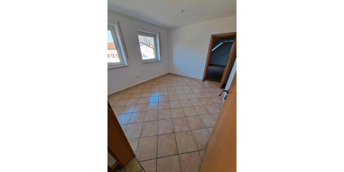 Etagenwohnung Moosburg an der Isar - 4 Zimmer, 95 m&sup2;, 395.000&euro; | Angebot:27077568