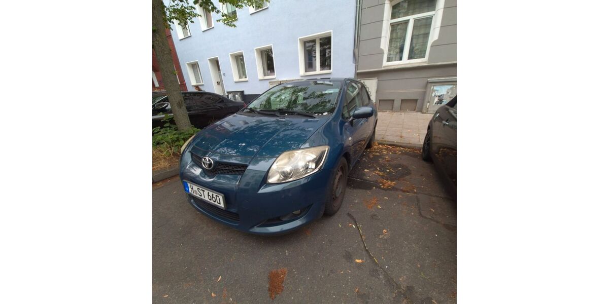 Toyota Auris 274.000 km 2.100 &euro; Hannover 30161