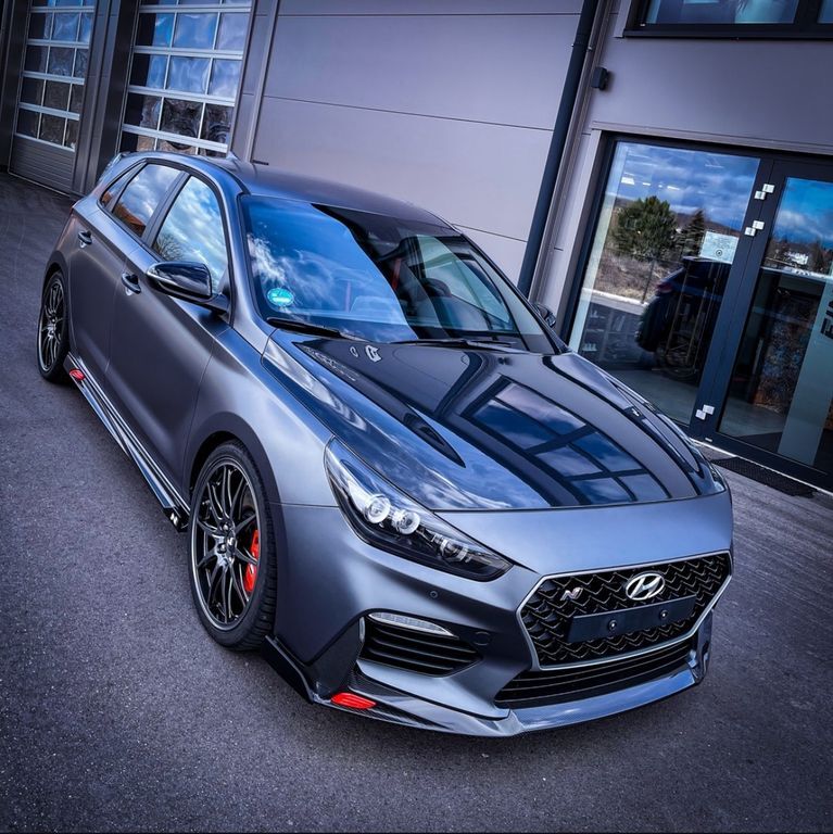 i30