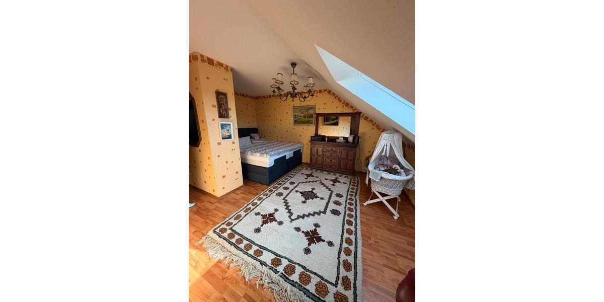 Reihenhaus Waldkraiburg - 5 Zimmer, 130 m&sup2;, 450.000&euro; | Angebot:26603602