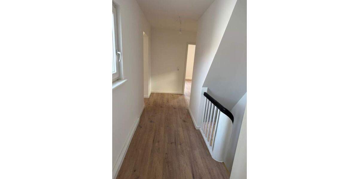 Kernsaniertes Haus in Schöner Lage 6 zimmer