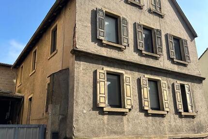 Haus im Sanierungsgebiet 6 zimmer