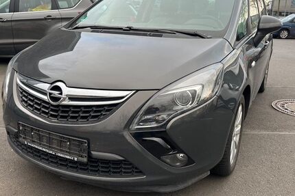 Opel Zafira 151.000 km 5.999 &euro; Kassel 34123