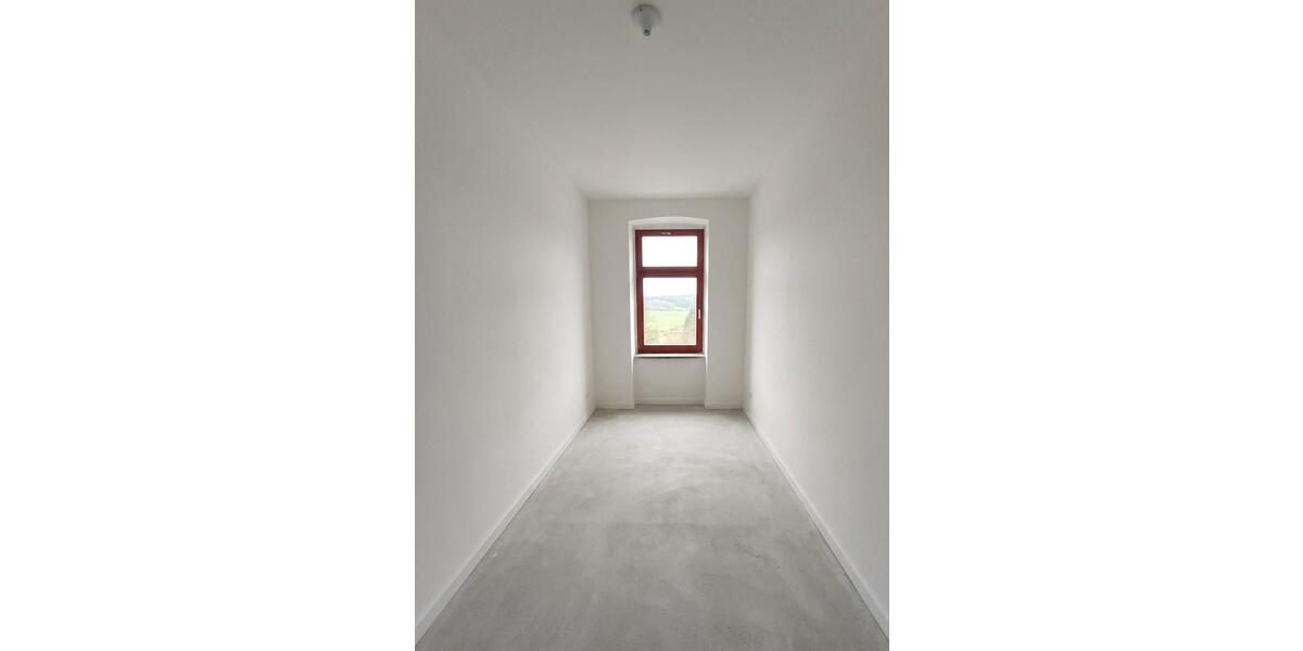 Erdgeschoßwohnung Chemnitz Helbersdorf - 5 Zimmer, 110 m&sup2;, 35.000&euro; | Angebot:26864387