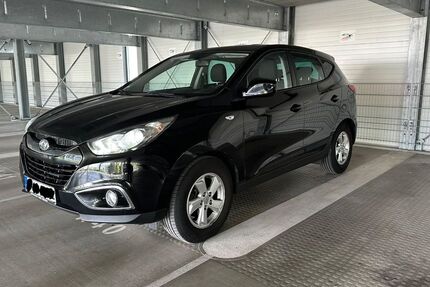 Hyundai ix35 149.000 km 8.500 &euro; München 81249