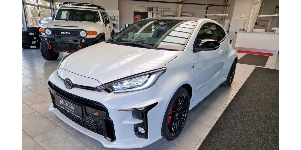 Toyota Yaris 27.850 km 39.890 &euro; Winterberg 59955