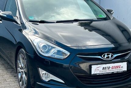 Hyundai i40 265.000 km 5.400 &euro; Münzenberg Gambach 35516