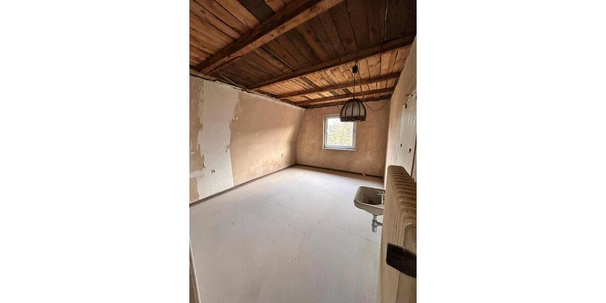 Einfamilienhaus Wittingen Knesebeck - 8 Zimmer, 250 m&sup2;, 135.000&euro; | Angebot:26532558