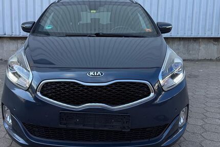 Kia Carens 175.640 km 7.000 &euro; Hamburg 20539