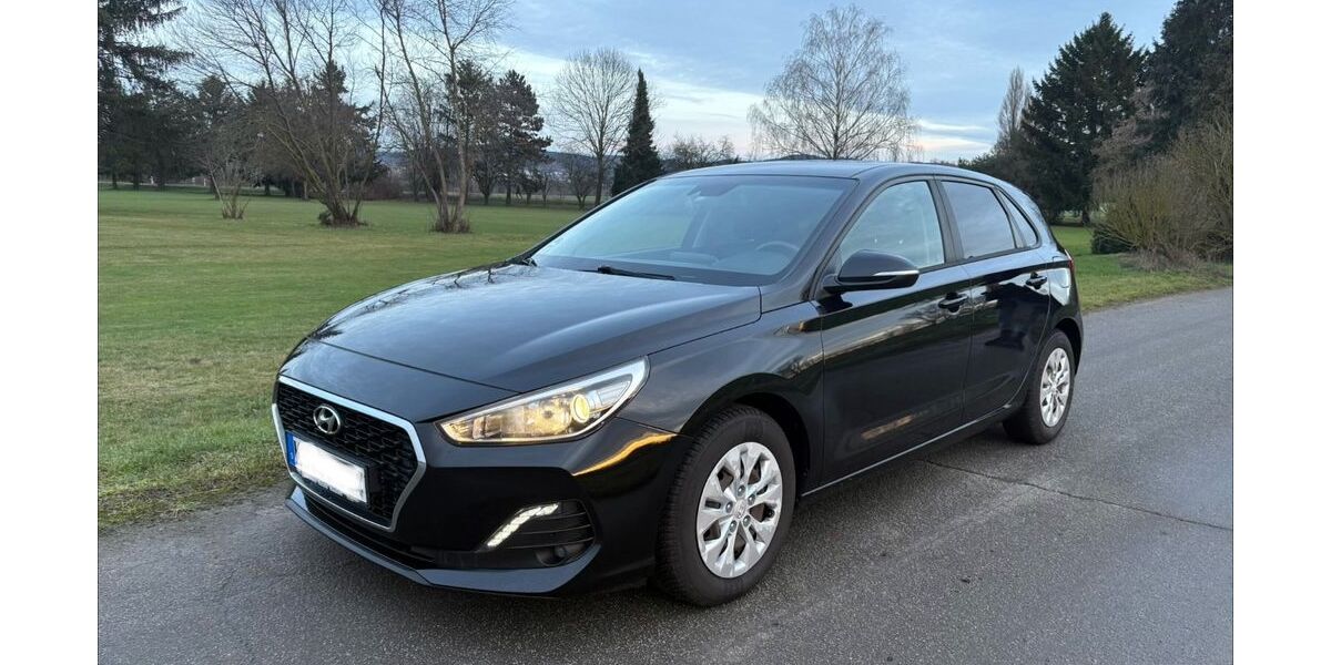 Hyundai i30 116.000 km 11.900 &euro; Weinheim 69469