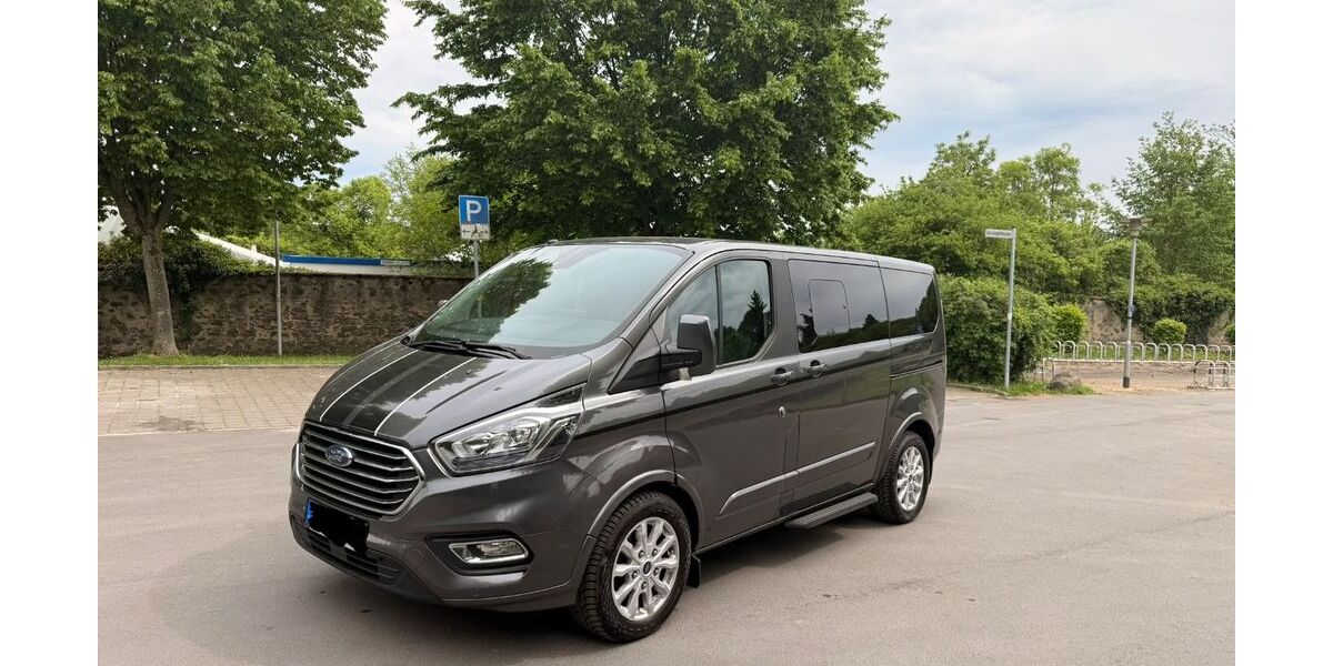 Ford Tourneo Custom 98.142 km 19.900 &euro; Gelnhausen 63571