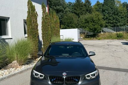 BMW M240i