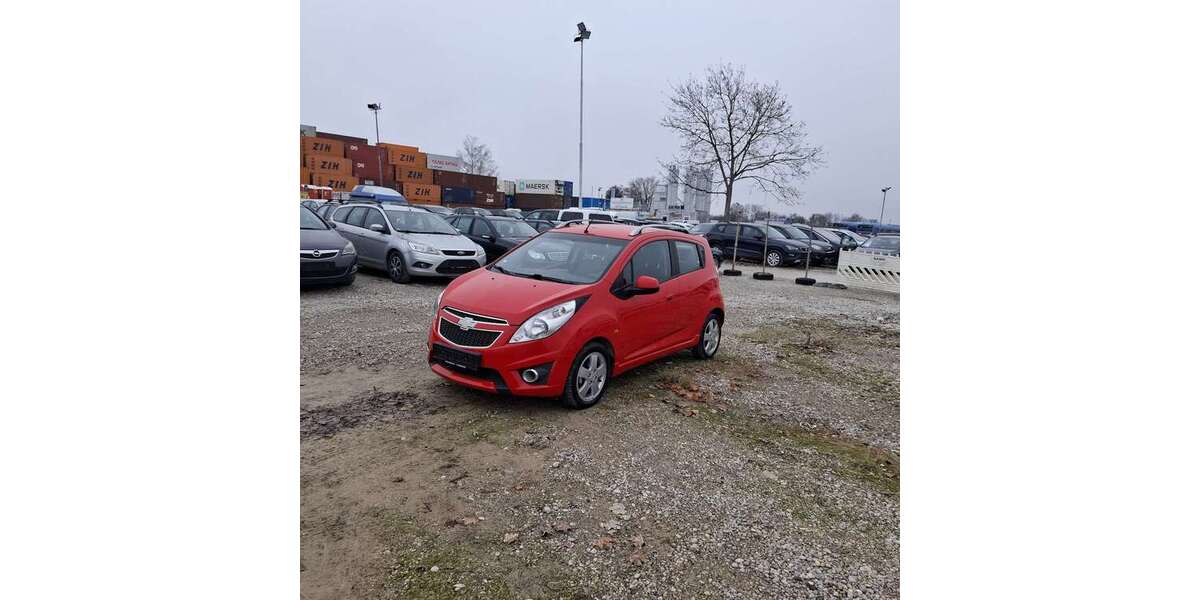 Chevrolet Spark 133.560 km 3.200 &euro; München 81829