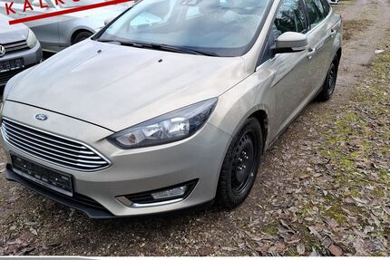 Ford Focus 82.737 km 10.485 &euro; Achern 77855