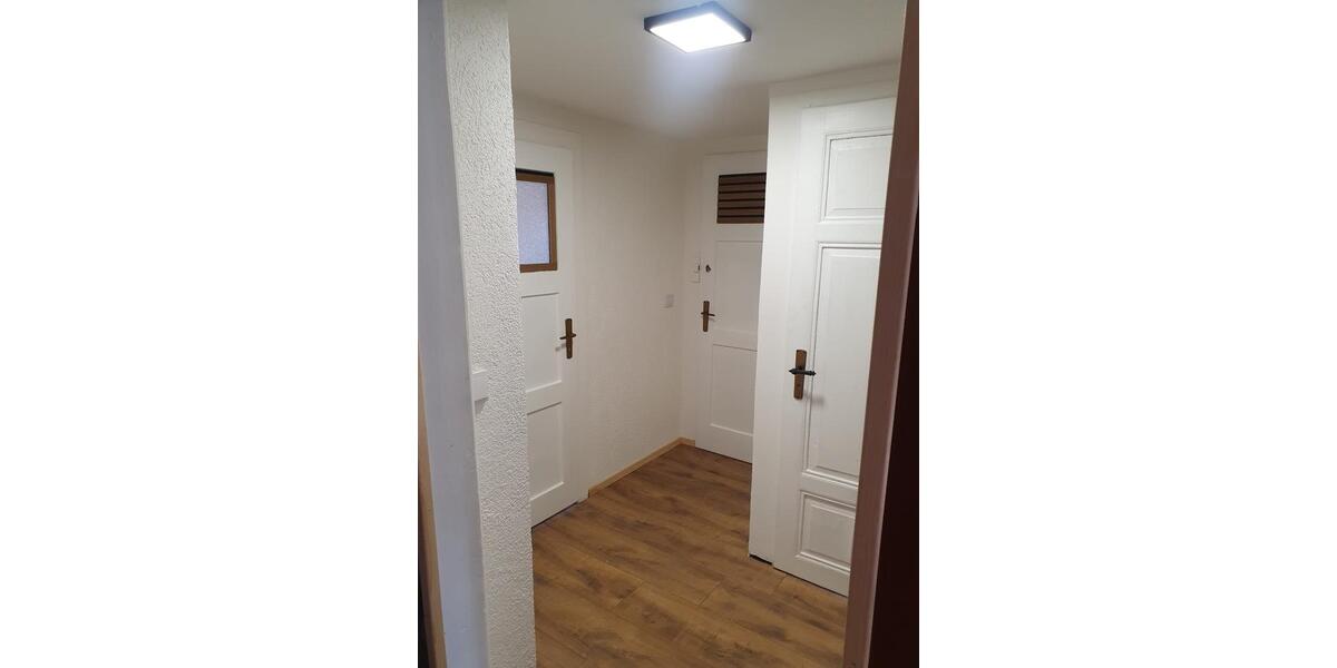 Dachgeschoßwohnung Naumburg (Saale) - 3 Zimmer, 85 m&sup2;, 500&euro; | Angebot:26338493