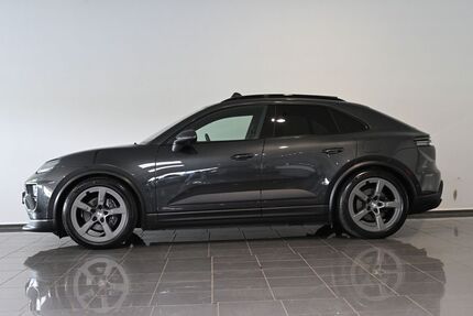 Porsche Macan 35.409 km 72.750 &euro; Paderborn 33100