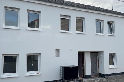 Neubauwohnung ab 1.2 frei 3 zimmer