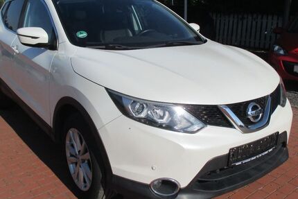 Nissan Qashqai 90.600 km 13.990 &euro; Calvörde 39359
