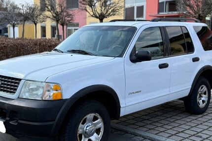 Ford Explorer 208.000 km 4.990 &euro; Feucht 90475