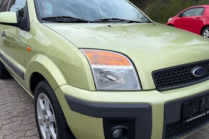 Ford Fusion 159.000 km 2.580 &euro; saarbrücken 66115