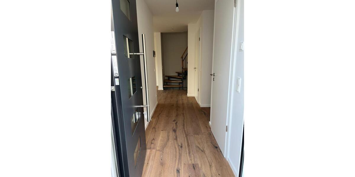 Reihenhaus München Allach-Untermenzing - 5 Zimmer, 135 m&sup2;, 1.184.000&euro; | Angebot:25634623