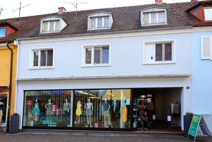 Ladengeschäft in 1A Lage (Fußgängerzone) in Breisach mit großer Schaufensterfront ! 1 zimmer