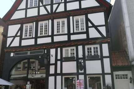 Wohnung Lippstadt - 6 Zimmer, 14 m&sup2;, 367&euro; | Angebot:25515533