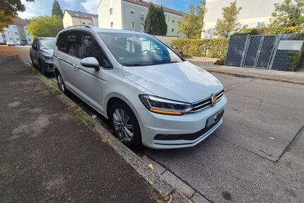 VW Touran 161.600 km 18.990 &euro; Dachau 85221