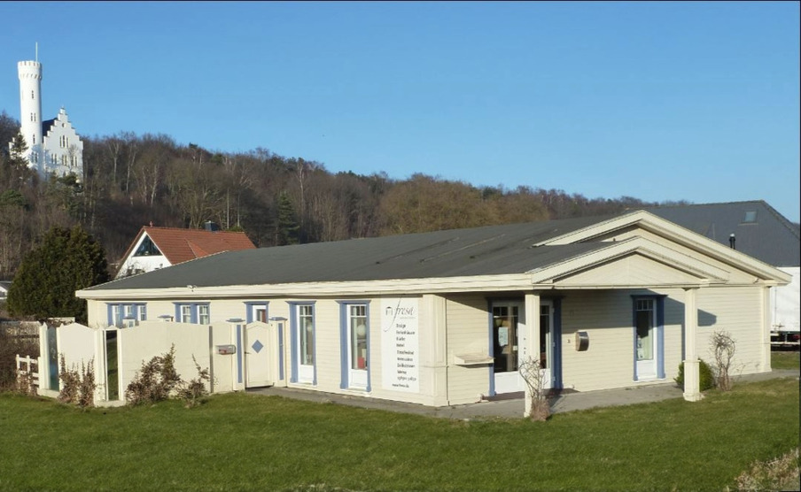 Attraktives Investment auf Rügen: 2 FerienWohnungen und Geschäftslokal mit zusätzlichem Baugrundstück