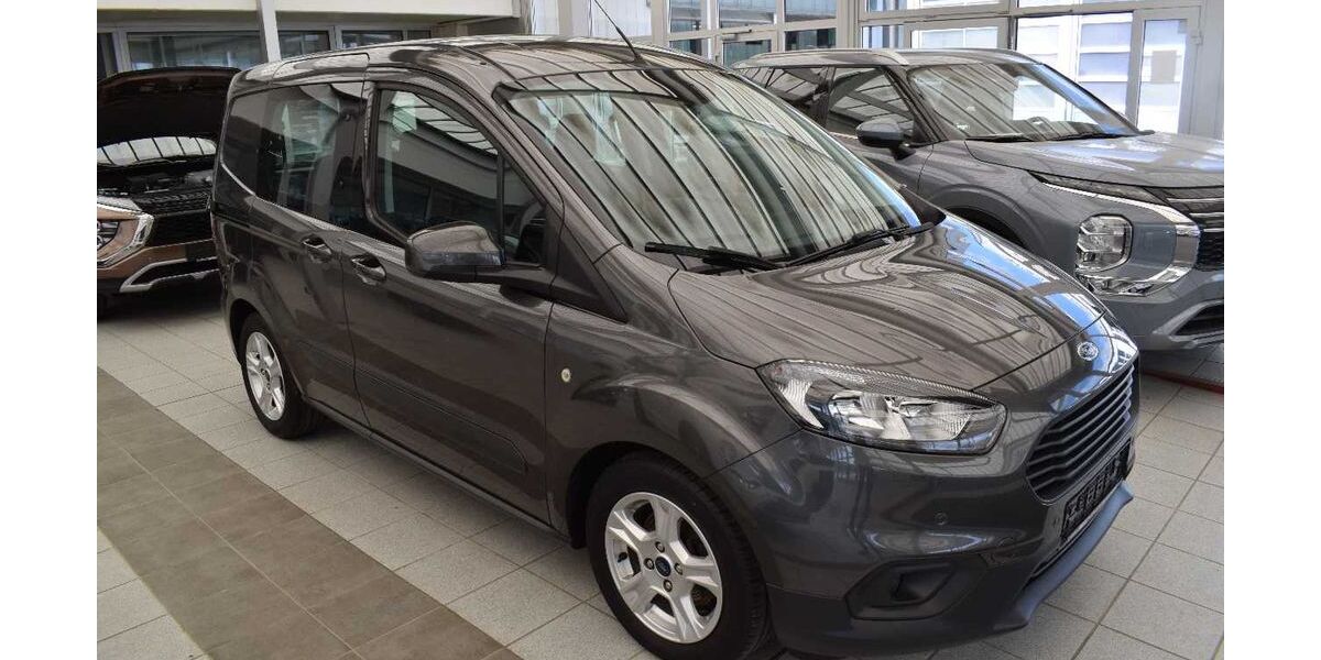 Ford Tourneo Courier 56.904 km 11.890 &euro; Asslar 35614
