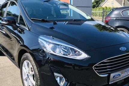 Ford Fiesta 22.050 km 17.480 € Berlin 13127