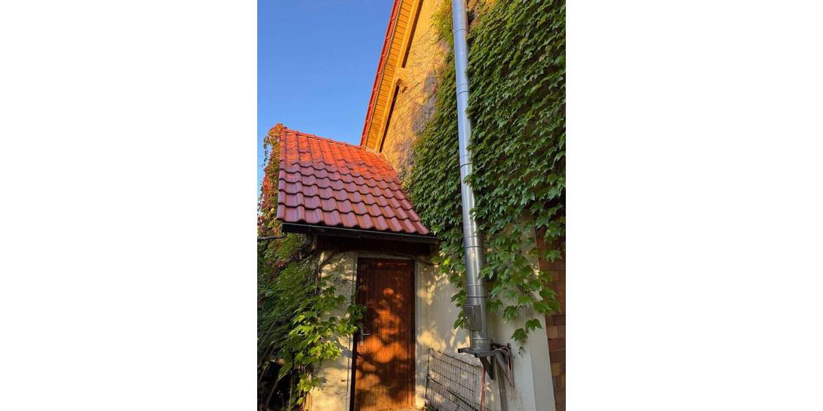 Einfamilienhaus Ostrau - 7 Zimmer, 248 m&sup2;, 380.000&euro; | Angebot:25768268