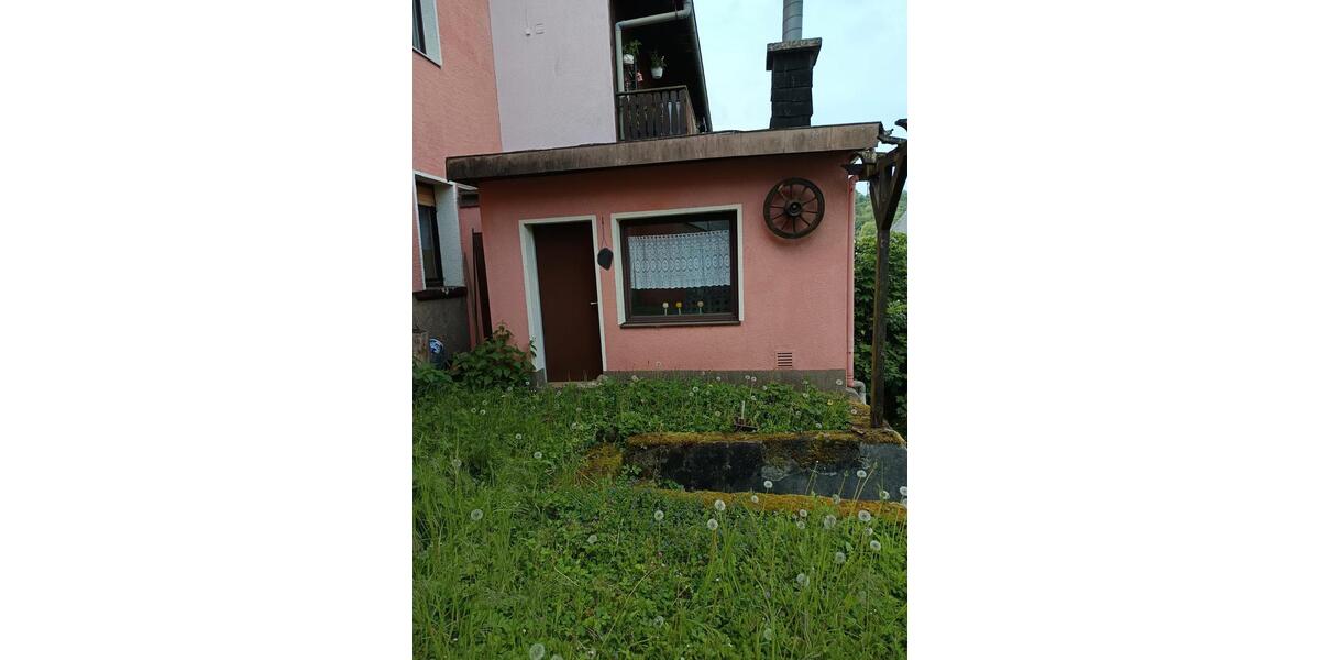 Einfamilienhaus Idar-Oberstein Oberstein - 7 Zimmer, 151 m&sup2;, 130.000&euro; | Angebot:26818568