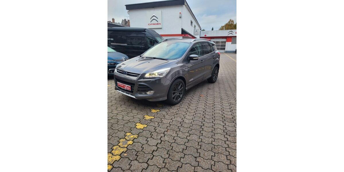 Ford Kuga 165.000 km 11.399 € Weilerswist 53919