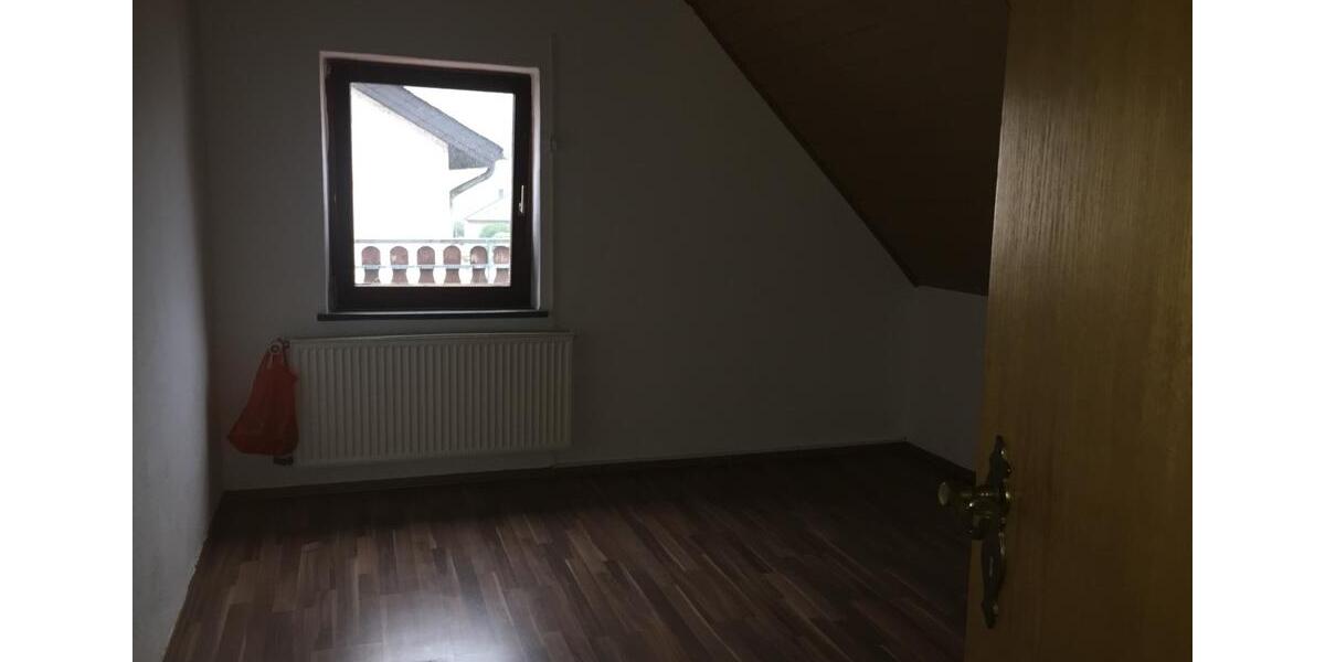 Einfamilienhaus Osann-Monzel Monzel - 5 Zimmer, 160 m&sup2;, 1.000&euro; | Angebot:26096213