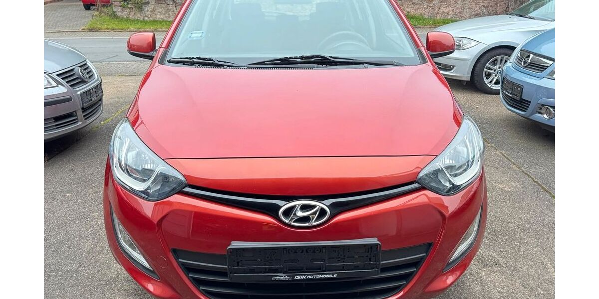 Hyundai i20 154.601 km 4.690 &euro; Klingenberg 63911