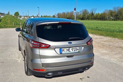 Ford S-Max 137.000 km 11.490 &euro; München 80997