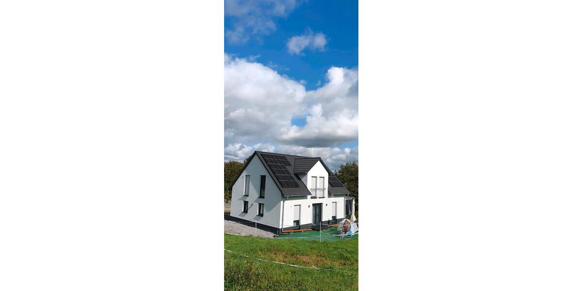 Einfamilienhaus Vöhl - 4 Zimmer, 124 m&sup2;, 450.000&euro; | Angebot:27133642